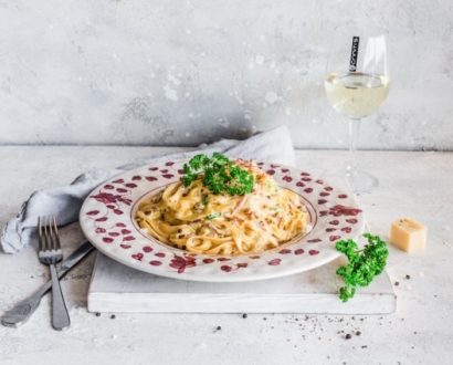 Fettuccine carbonara
