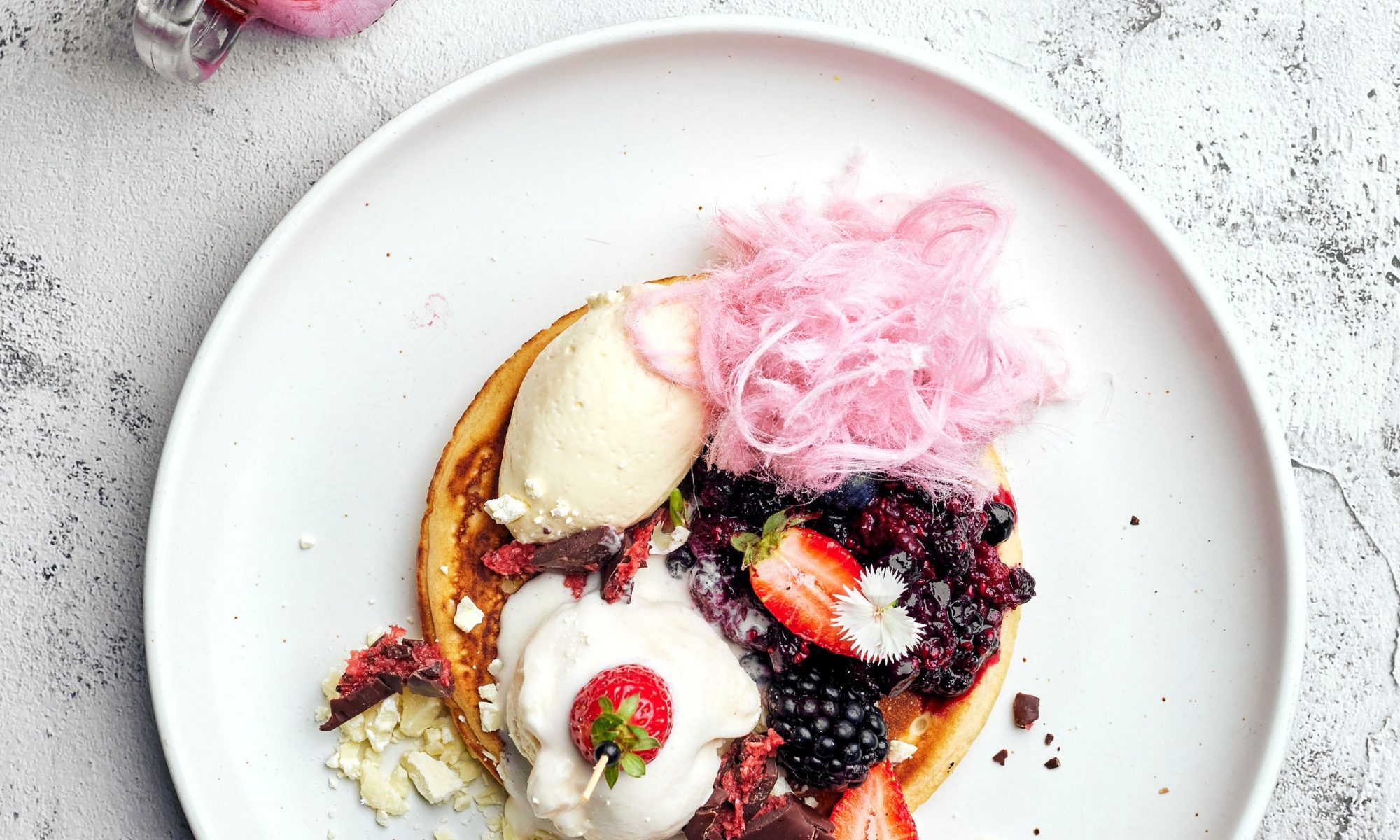 very berry pancakes